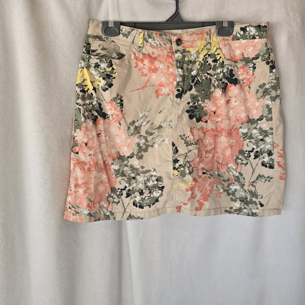 Craft & Borrow Skort